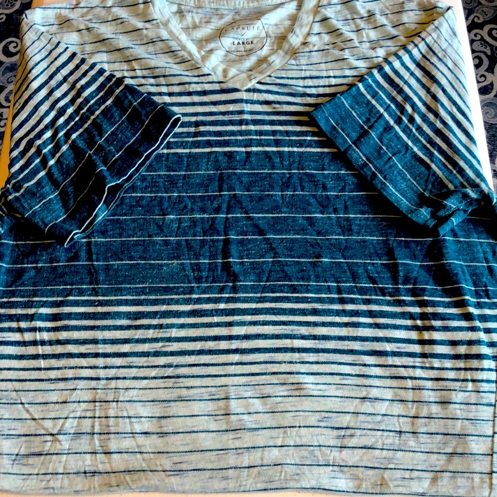 Capsule striped and Heather V-neck Tee Sz L- Teal